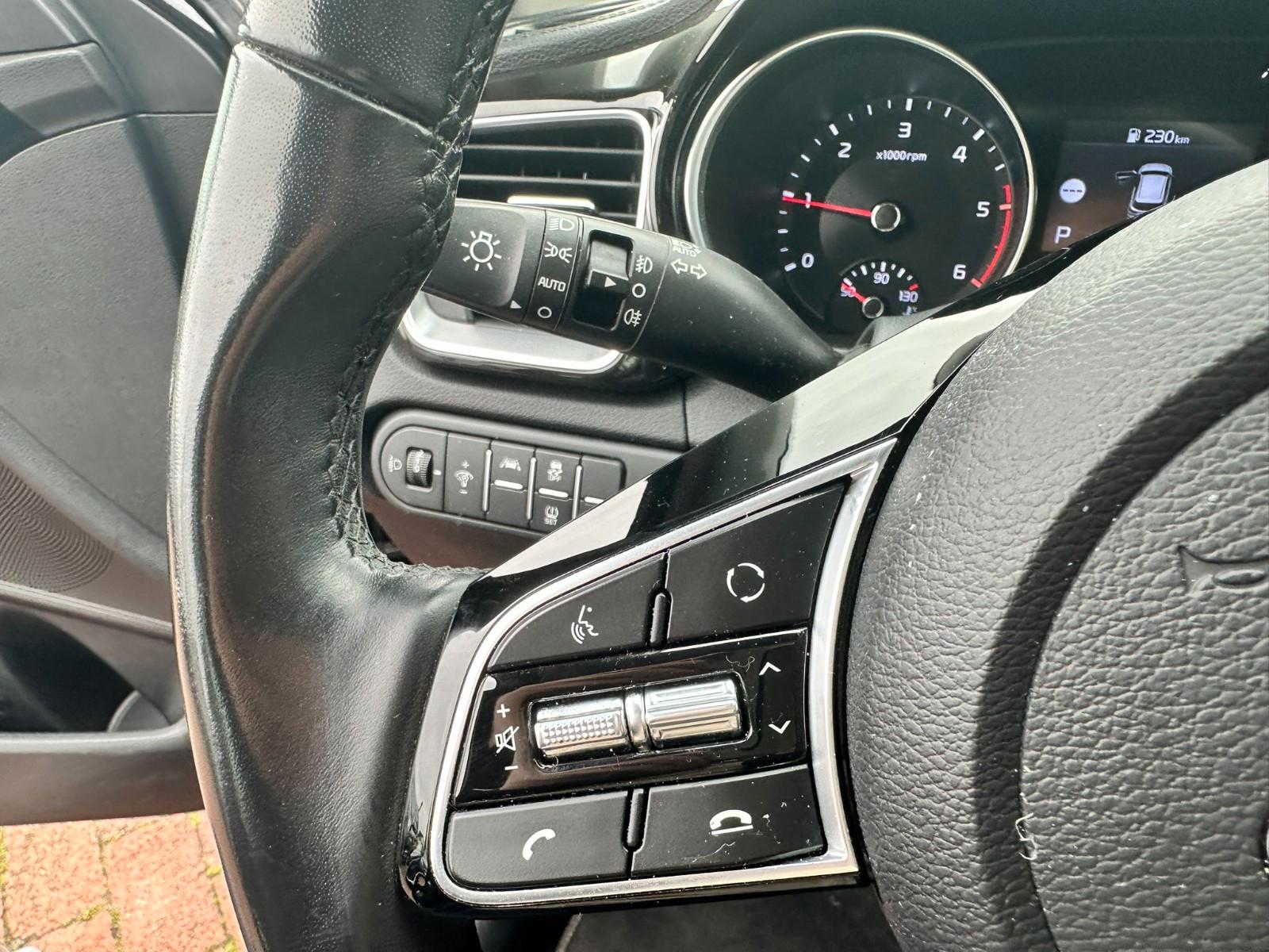 Kia Ceed Sportswagon Vision SZH NAVI LenkHz CAM TMP