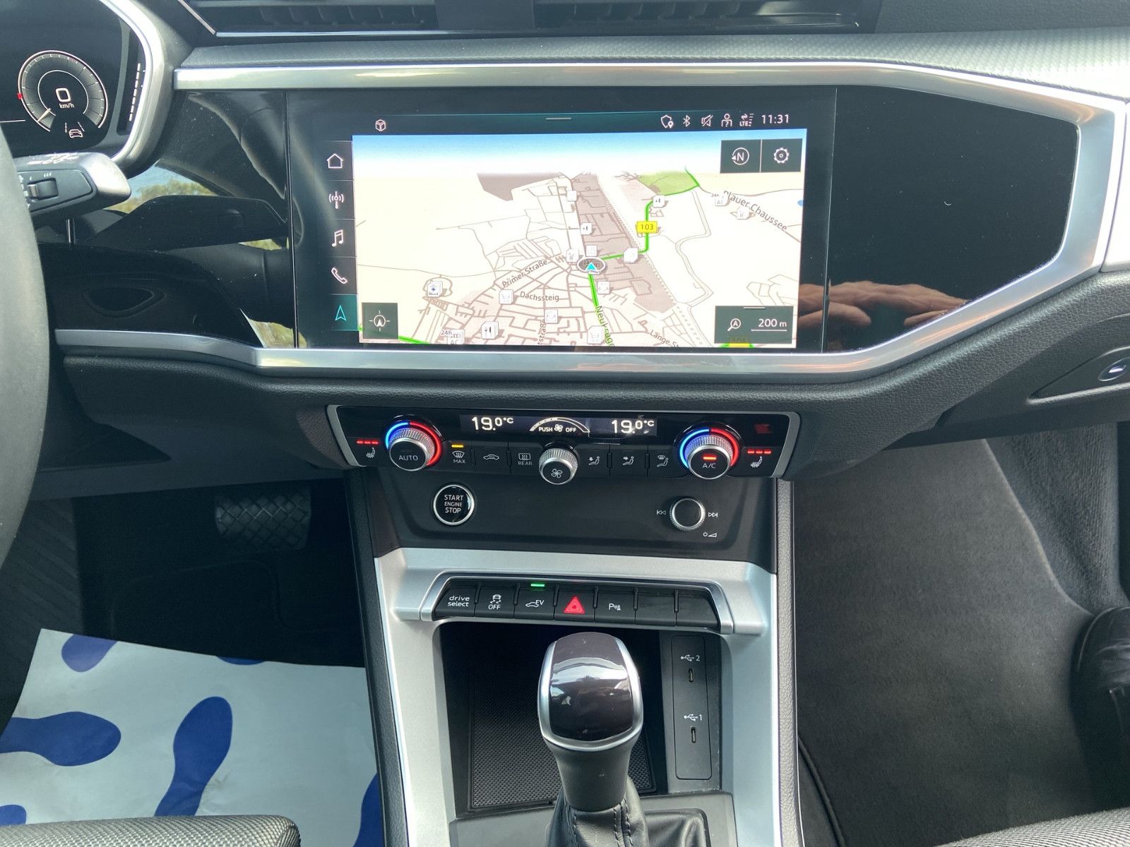 Audi Q3 45 TFSI e Matrix/Navi/RFK/AHZ/DAB/ACC/Busines foto 14