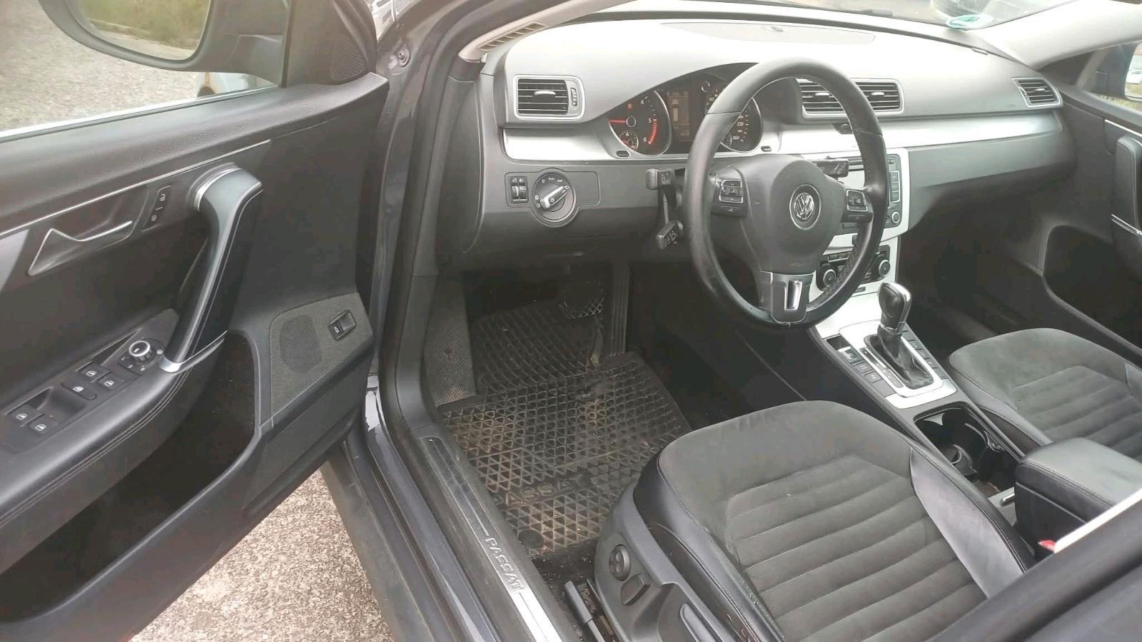 Volkswagen Passat 2011 — photo 8