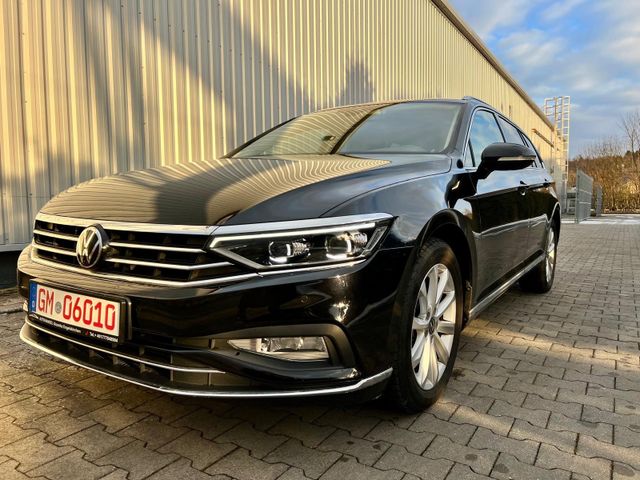 Volkswagen Passat Elegance Aut.Matrix LederE.AhkKameraAccIQ