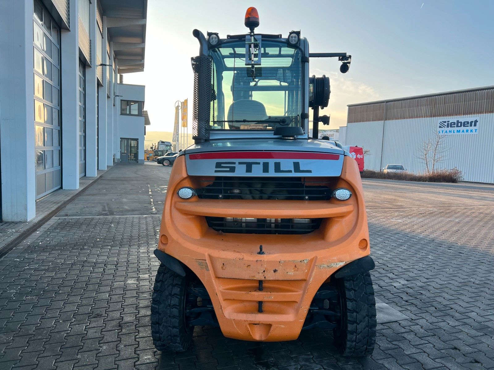 Fahrzeugabbildung Still RX70-80 / Duplex: 4.70m! / Zinkenversteller / SS