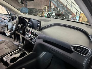 Hyundai SANTA FE - 11