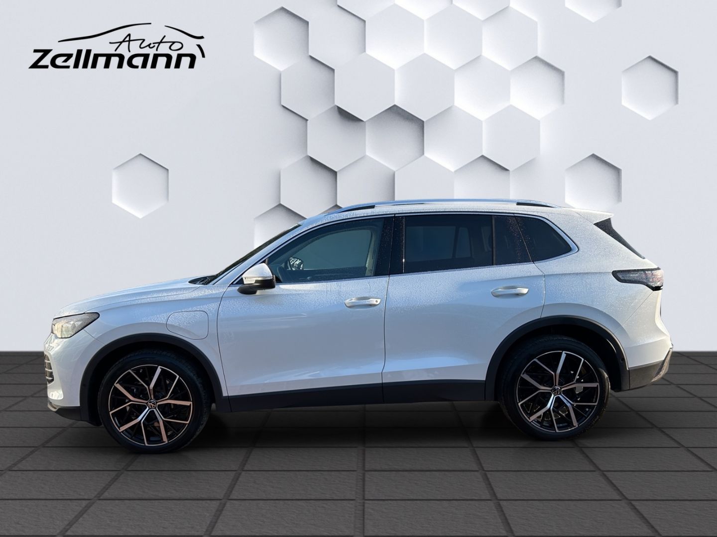 Tiguan Elegance 1,5 eHybrid OPF 110 kW AHZV Matr