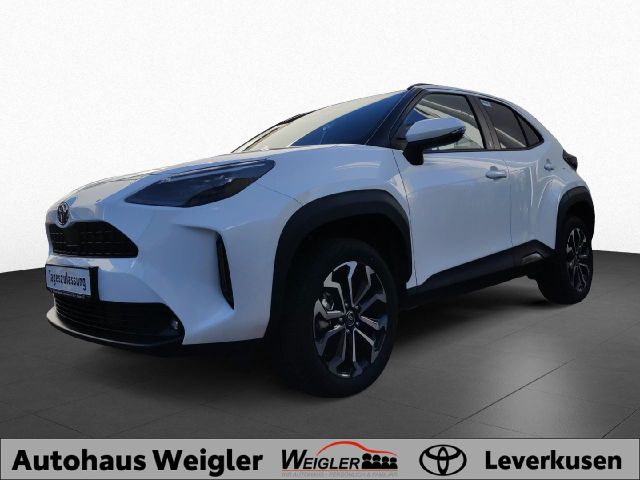 Toyota Yaris Cross Hybrid FWD Team Deutschland