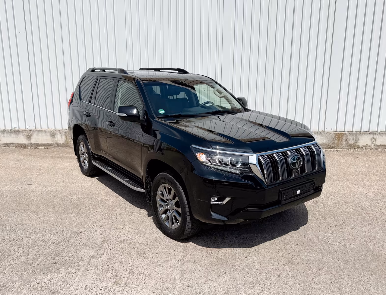 Toyota Land Cruiser Basis Voll