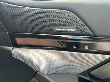 صورة مصغرة 19 لـ 2026 BMW I5