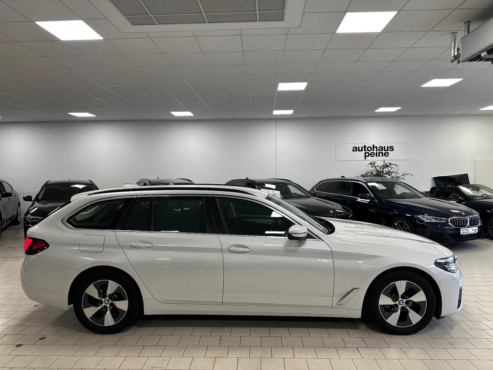 BMW 530d xDr. HUD/Park&DriveAss/SportLederSitz/KeyLe