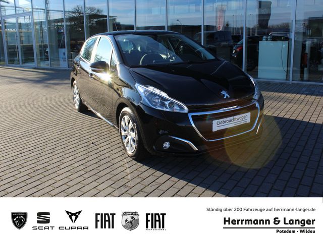 Peugeot 208 Active 82 SHZ Klima Tempomat Allwetter