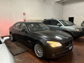 BMW 730 - 1