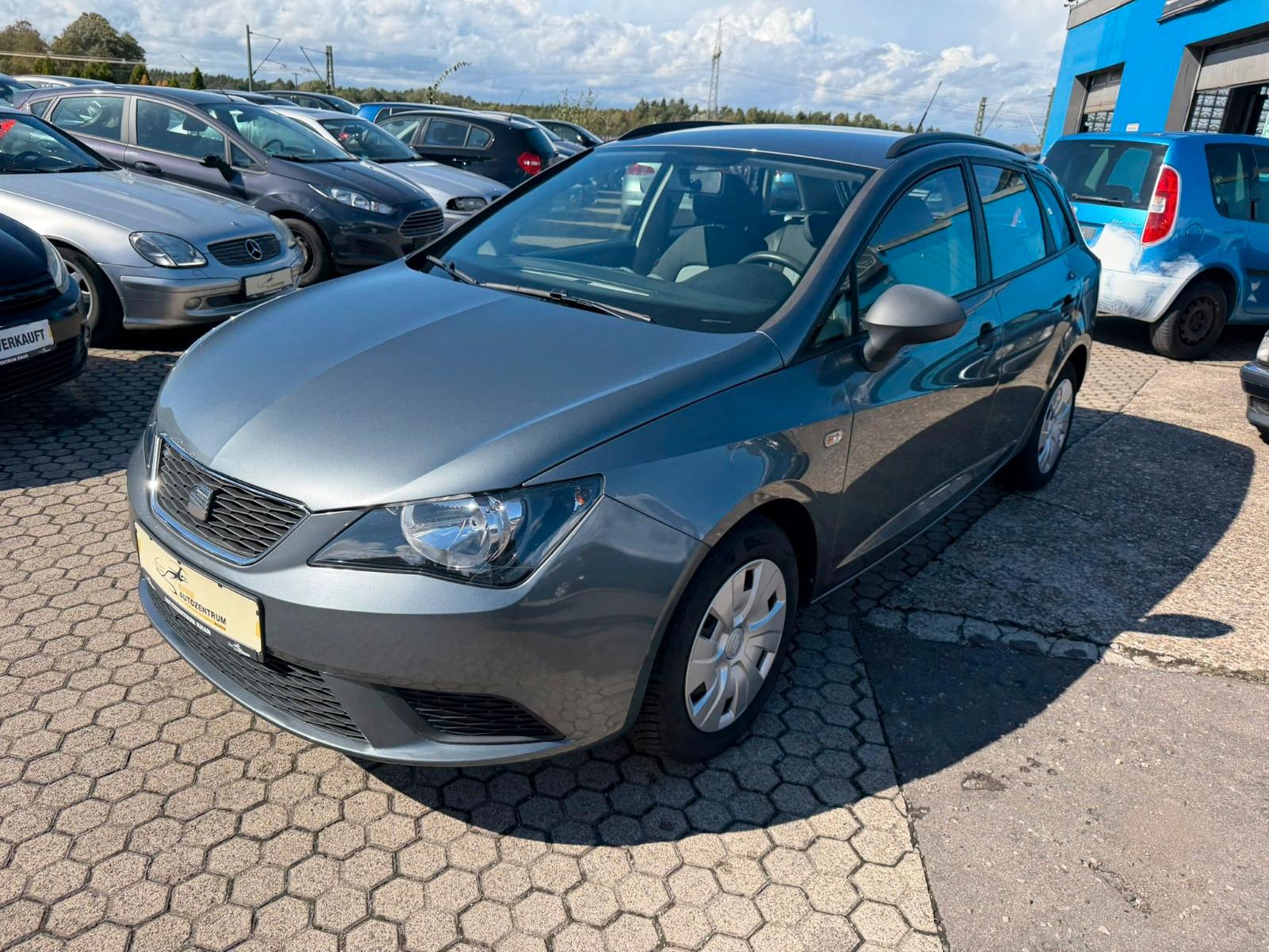 Seat Ibiza 2015 — interior