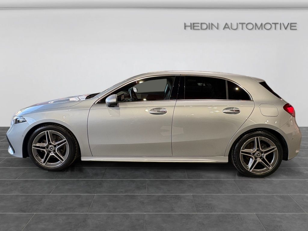 Mercedes-Benz A 180 AMG|DISTR|360°|TOTW|LED|SHZ+LHZ|CarPlay| imagem 3