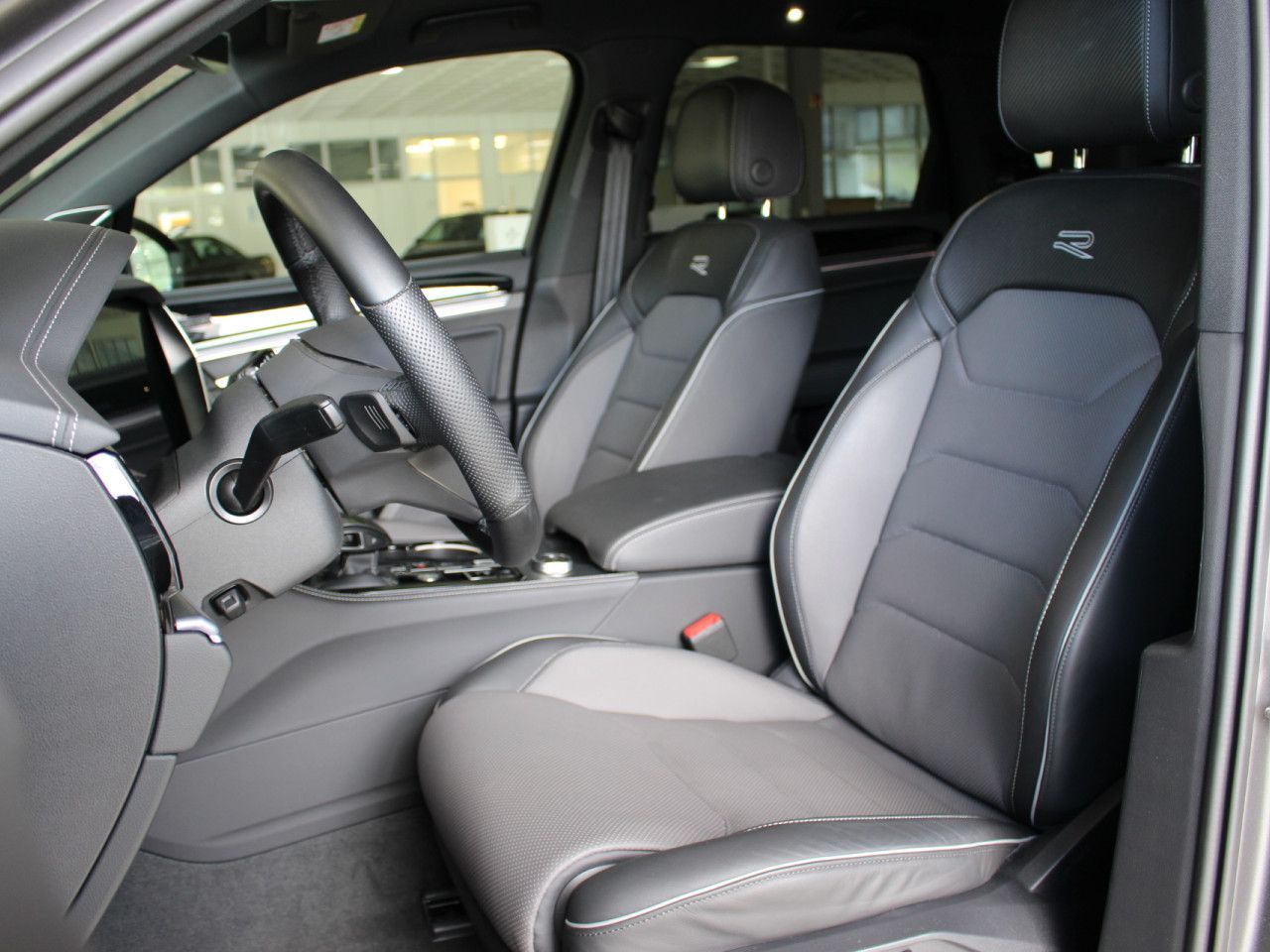 Volkswagen Touareg V6 TSI 4Motion R-Line FINAL EDITION foto 5