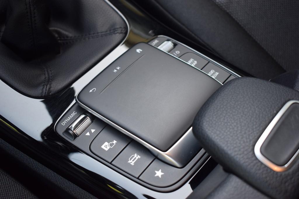 Mercedes-Benz A-Class d 6-Gang *AHK*RüKam*Navi*Tempomat*, миниатюра 12