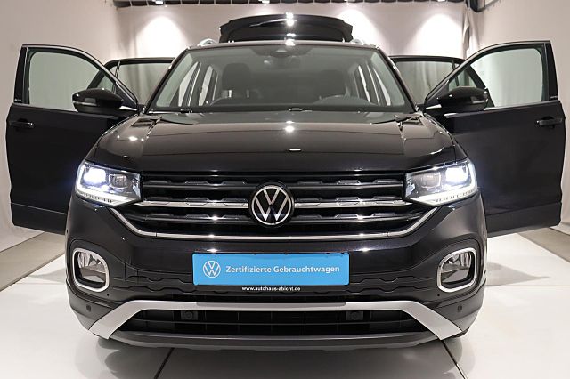 T-CROSS UNITED 1.5 TSI 110kW DSG KAMERA LED PDC 