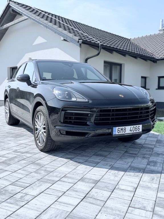 Image of Porsche Cayenne