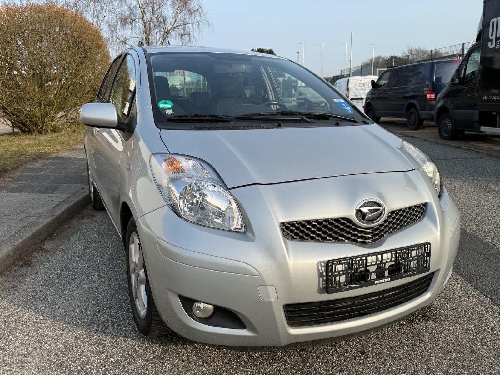 Toyota daihatsu 1.33 M-MT AUTOMATIK