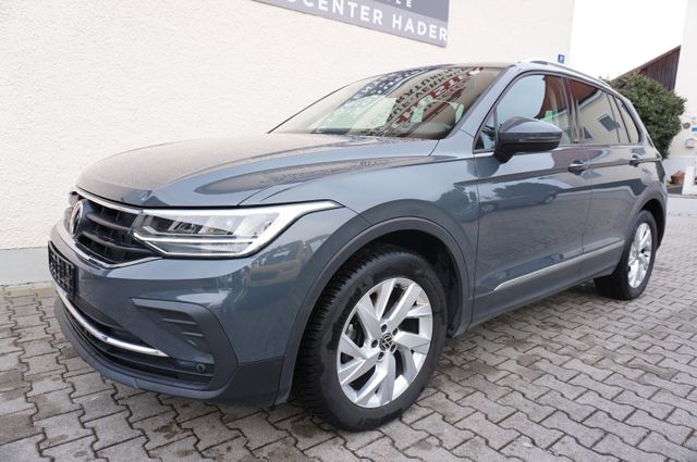 Volkswagen Tiguan 2.0 TDI SCR DSG ACTIVE m. NAVI/ LED