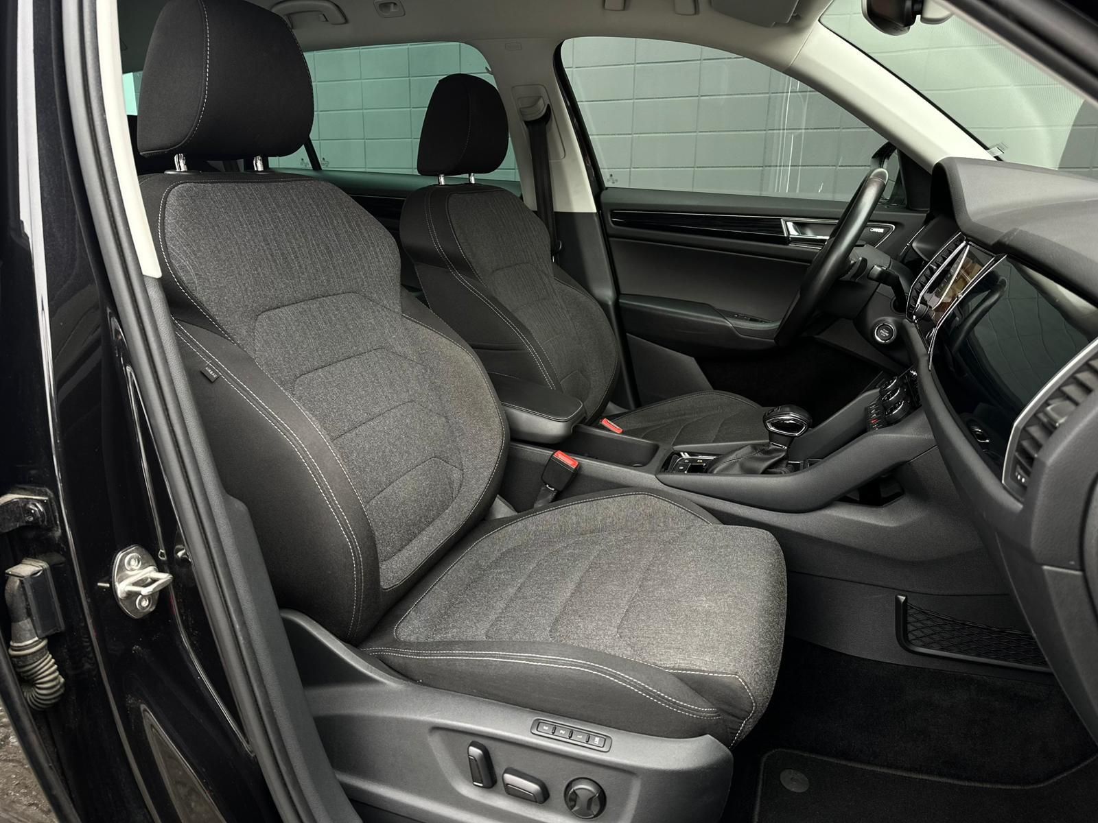 SKODA Kodiaq 2.0TDI STYLE 4x4* LED#SHZ#LH#ACC#KEYL#AHK - Image 15