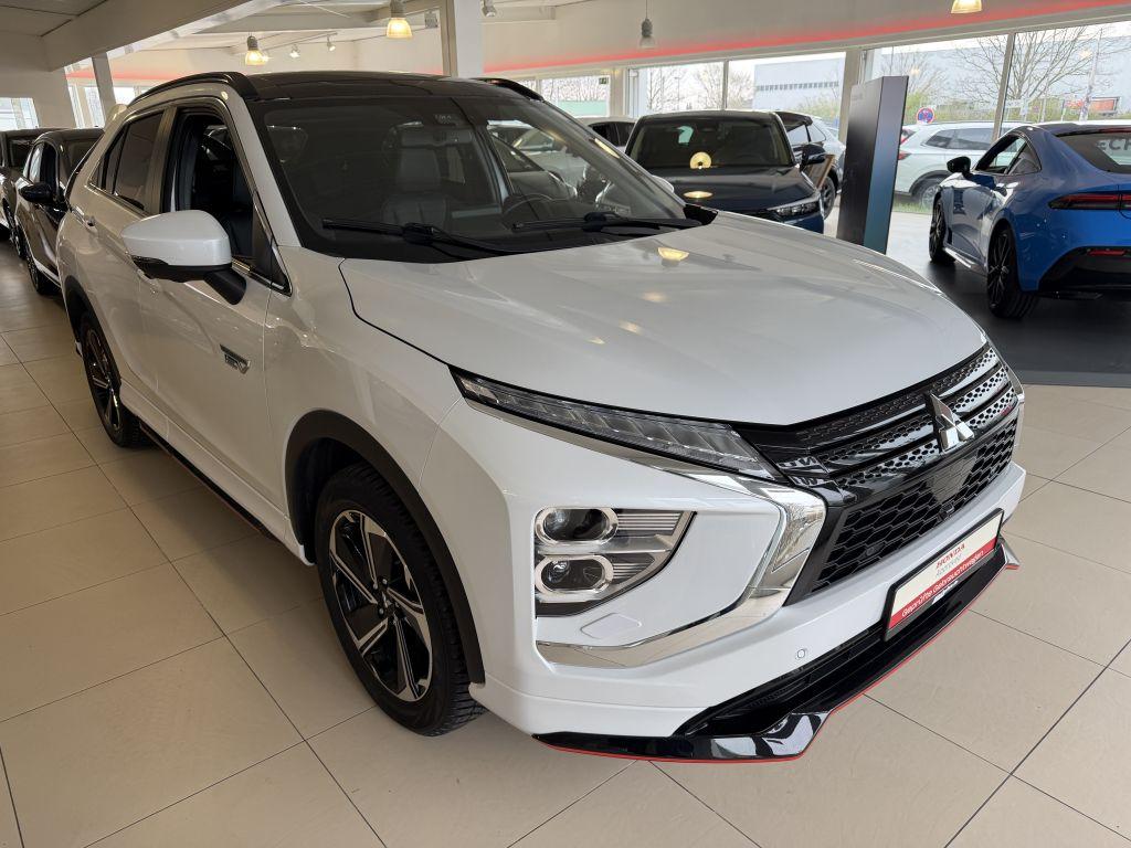 Mitsubishi Eclipse Cross Plug-In Hybrid 4WD Top Styling Pak