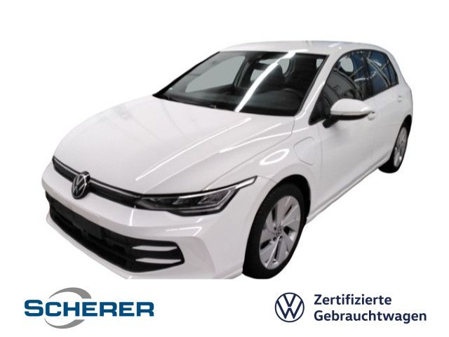Volkswagen Golf VIII 1.5 TSI eHybrid DSG Life SHZ RFK ACC L