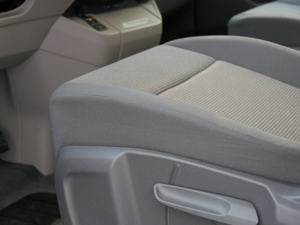 Fahrzeugabbildung Volkswagen T7 Multivan 2.0 TDI DSG AHK  LED