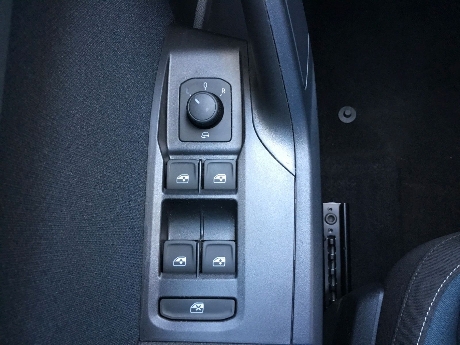 Fahrzeugabbildung SEAT Ibiza 1.0TSI Style DSG+ACC+16"+Navi+LED+FullLink