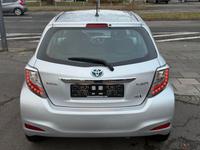 Toyota Yaris Hybrid Life *Navi-R-Kamera,KeylessGo*