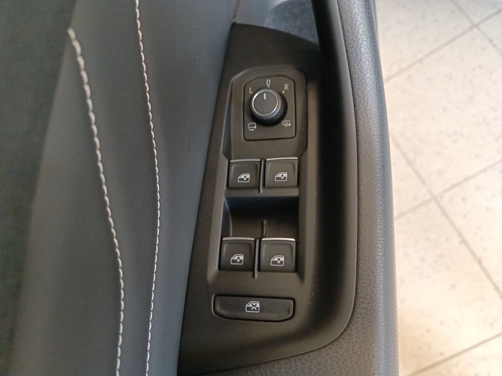 Volkswagen Passat Alltrack - Bild 15