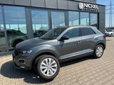 Volkswagen T-Roc Sport 4Motion*Kamera*LED*AHK*Navi*ACC*2.Hd - Volkswagen T-Roc mit Benzin-Antrieb: Grau