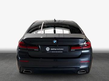 BMW 520 - 5