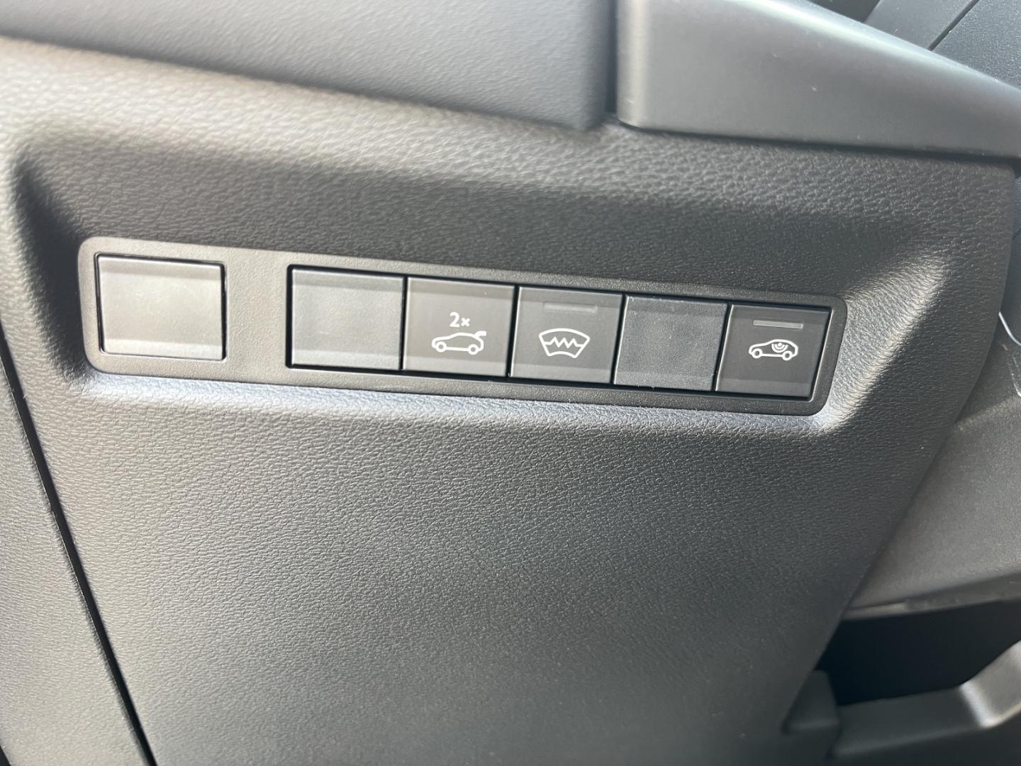 Jeep Compass First Edition ACC+PDC+CARPLAY+KAMERA+SHZ