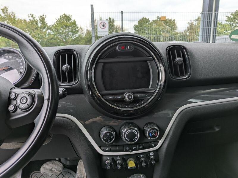 MINI Cooper SE PHEV Countryman Navi. Parkassist. SH.