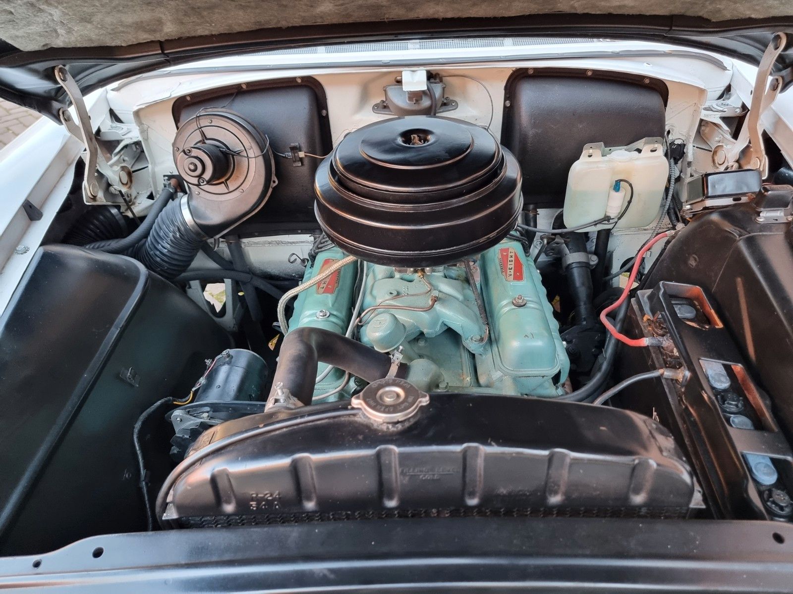 Fahrzeugabbildung Buick Special Deluxe Convertible im 1A Sammlerzustand