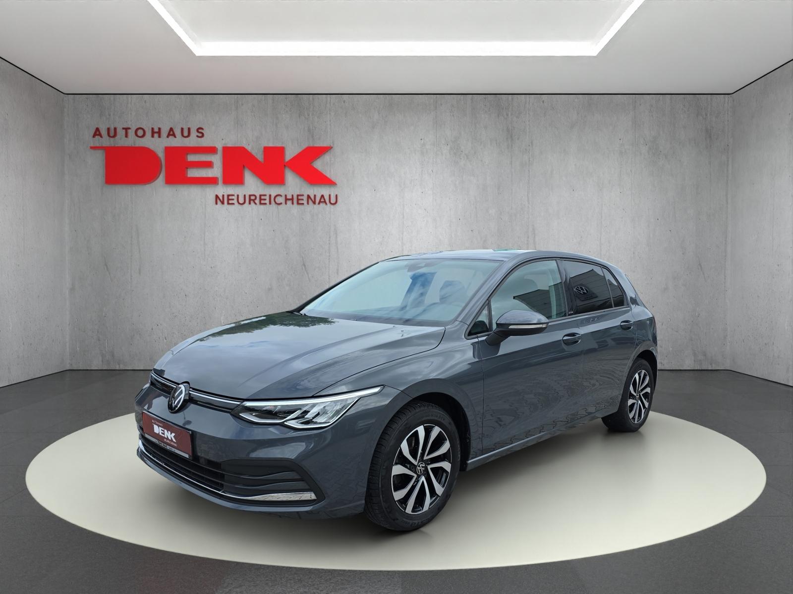 Volkswagen Golf VIII Active 1.0 TSI 6-Gang*KAMERA*SHZ*