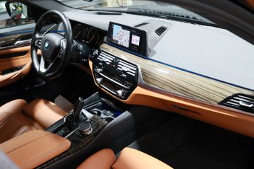 BMW 520 - 12