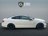 Mercedes-Benz C 63 AMG Performance DRIVERS SOUND PANO TEMP SHZ - Mercedes-Benz C-Class aus 2011: AMG
