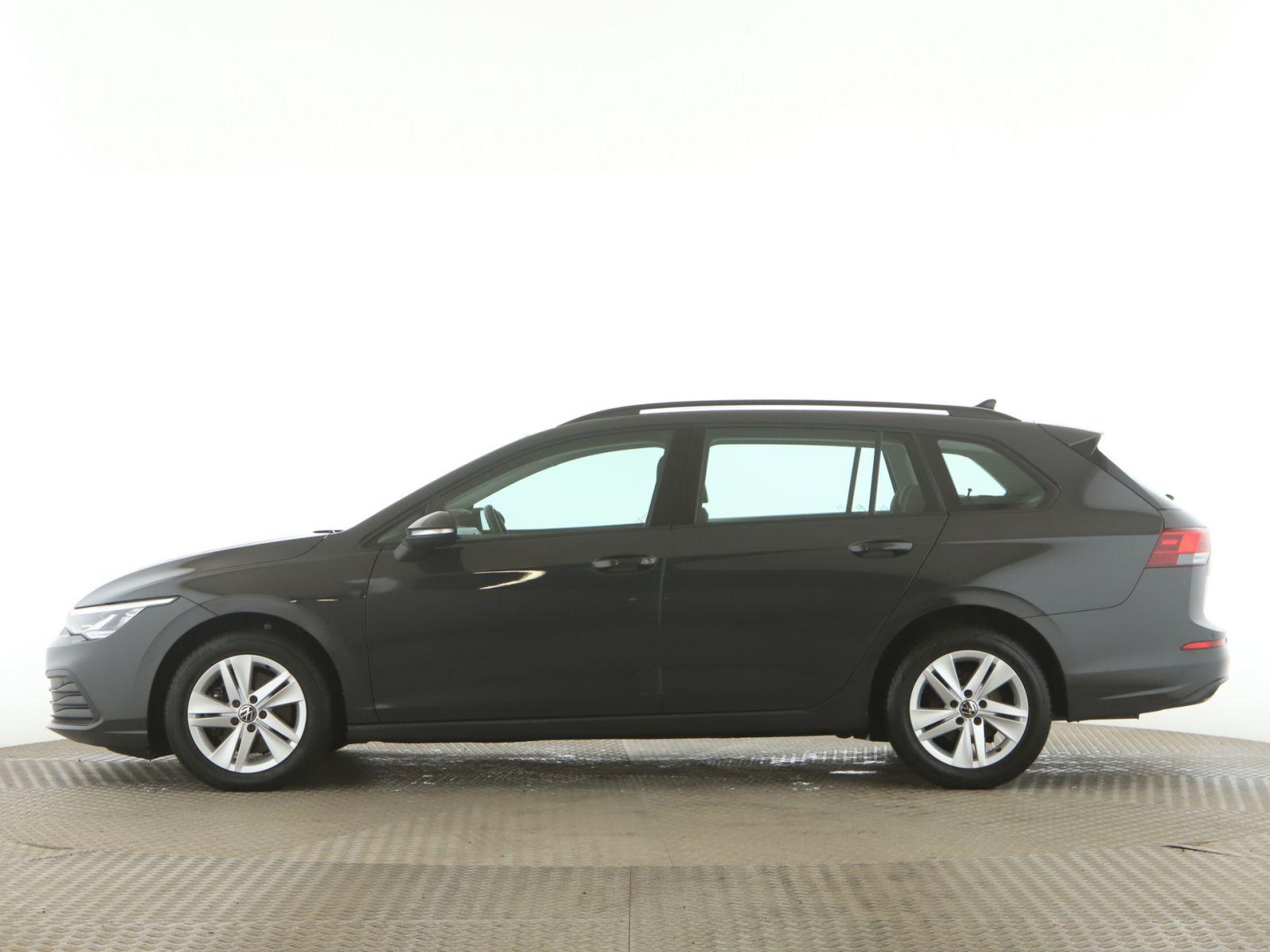 Volkswagen Golf VIII Variant 2.0 TDI Life LED+PDC+SHZ