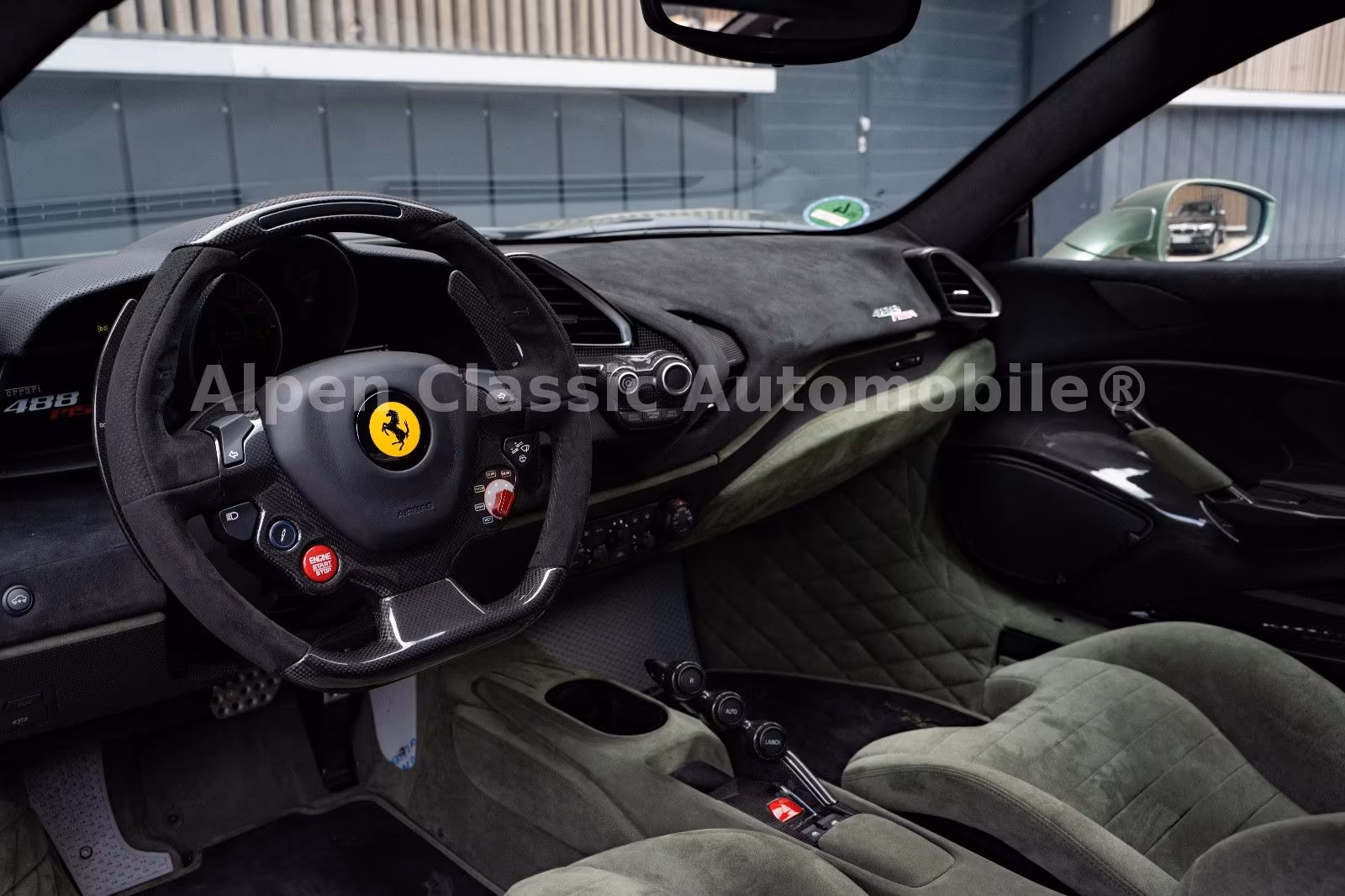 Ferrari 488 Pista Coupé Tailor Made LIFT, CARBON, CAMERA