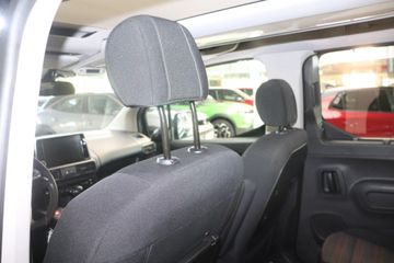 Fotografie des Opel Combo Life 1.2 Turbo Start/Stop Innovation