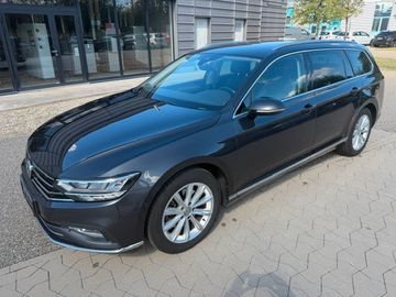 Volkswagen Passat Variant - 3