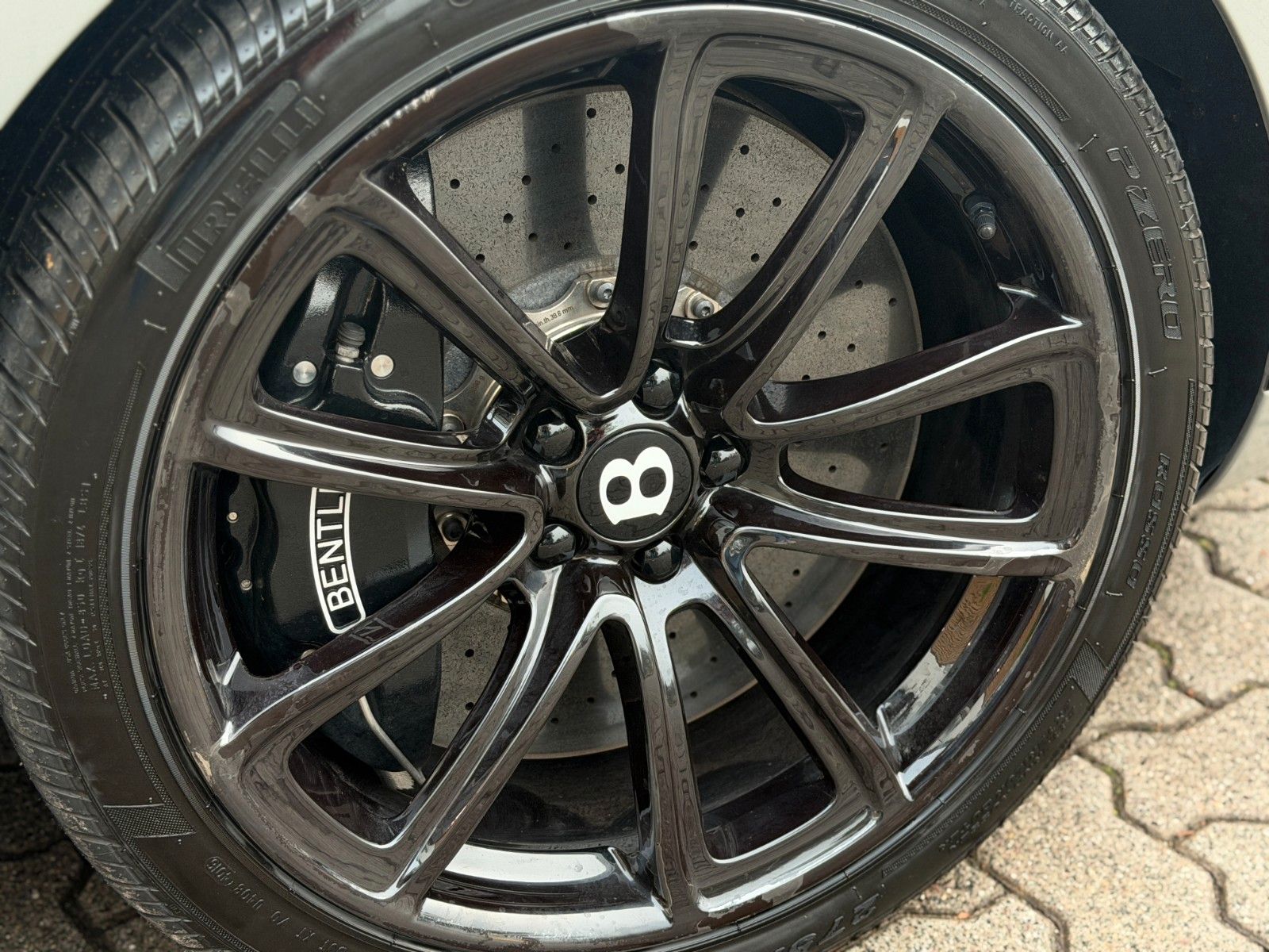BENTLEY Continental Supersports Continental Supersports CARBON/ALCANTARA – Ansicht 11