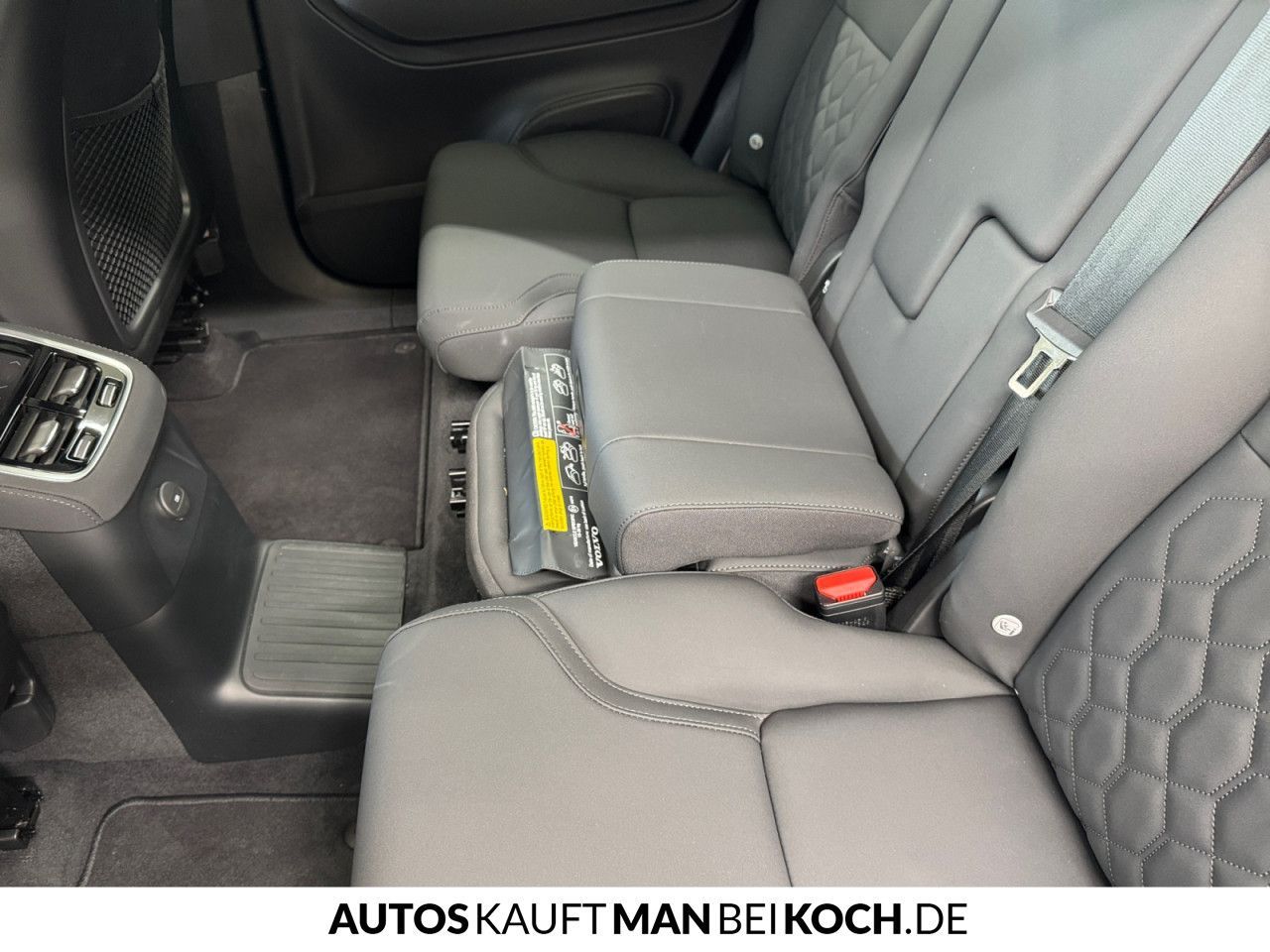 Volvo XC90 T8 AWD Plug-In Dark HUD 360° BLIS ACC H&K foto 20