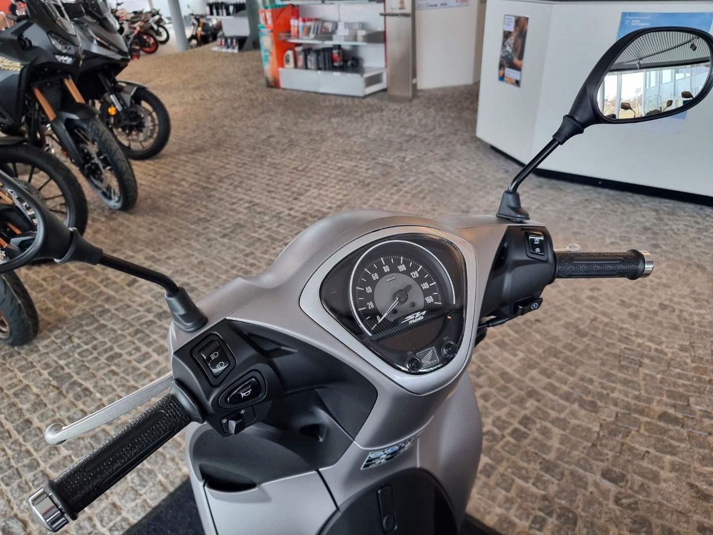 Fahrzeugabbildung Honda SH 125 Mode 2024