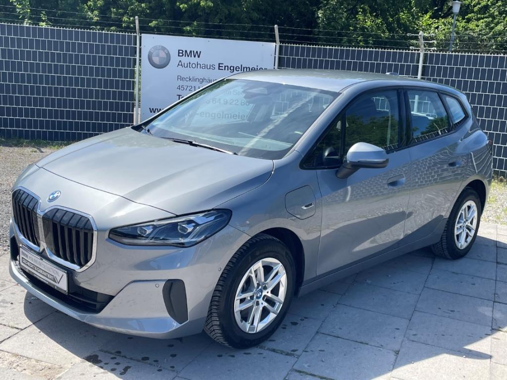 BMW 225 e xDrive Active Tourer Park-Assistent Navi