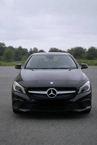 MERCEDES-BENZ Mercedes Benz CLA 200 - Coupé