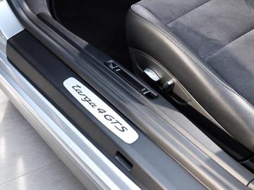 صورة مصغرة 22 لـ 2019 Porsche 991