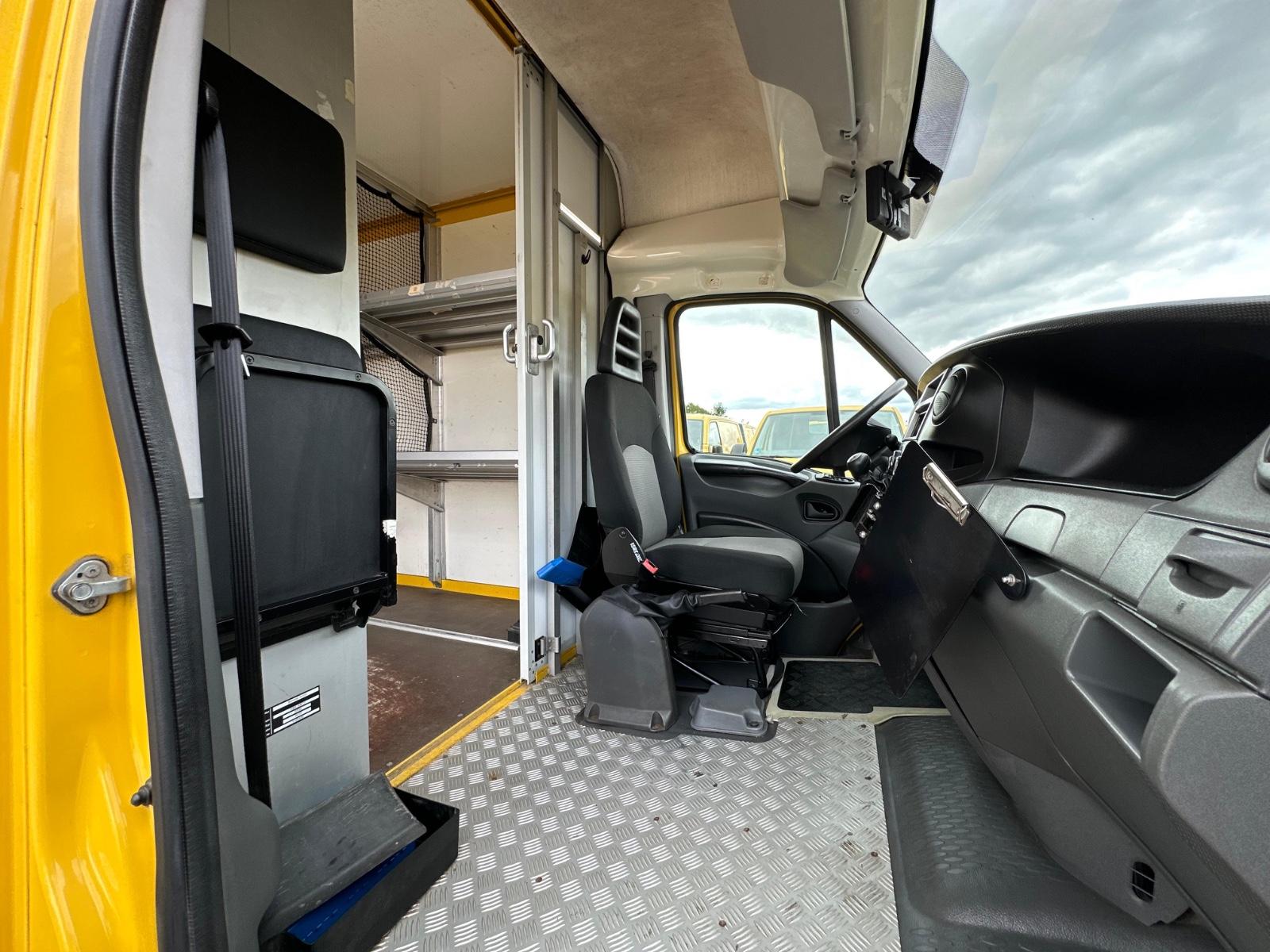 Iveco Daily Koffer/Euro 5/mit Notsitz/Kamera/