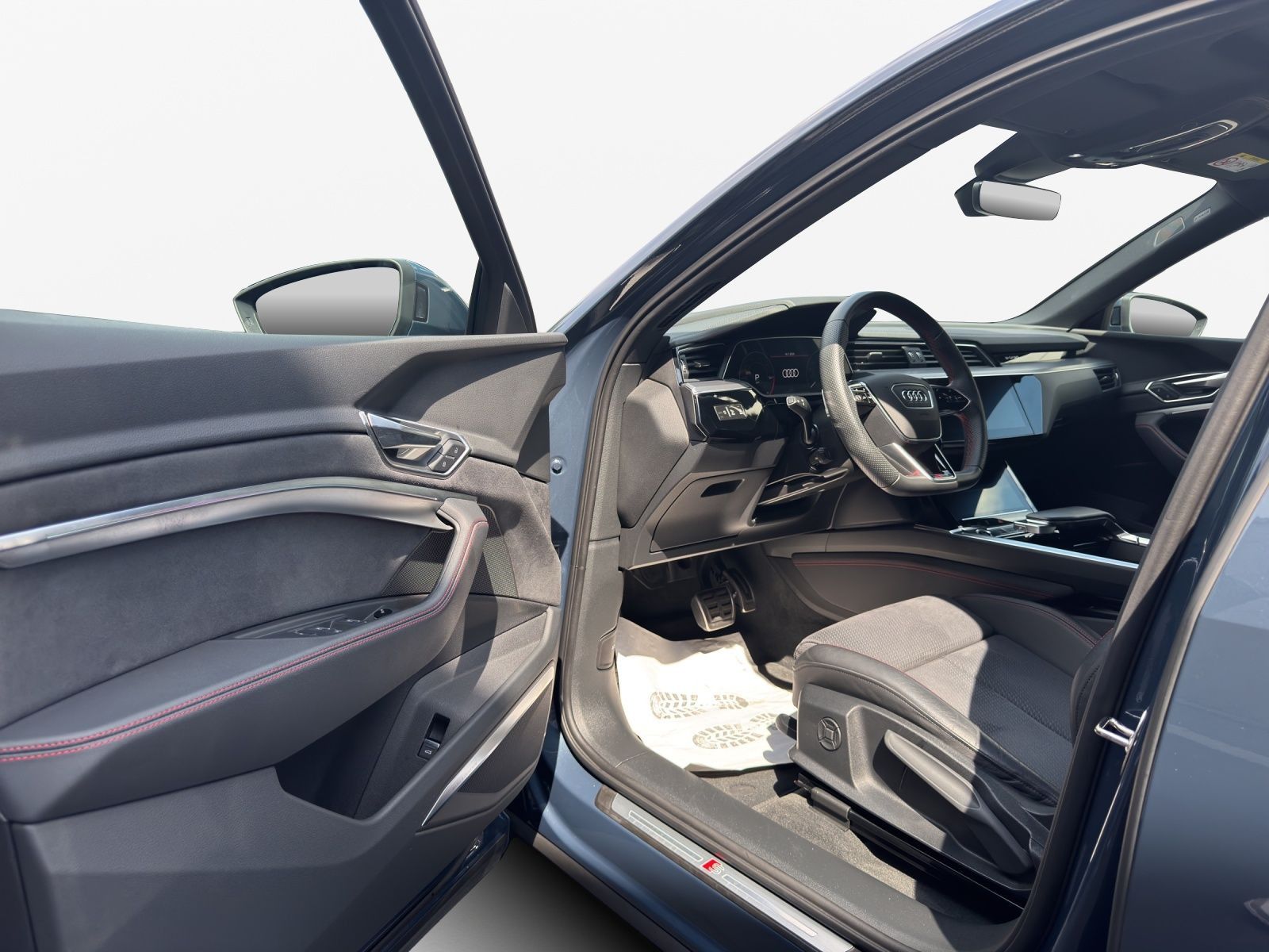 Audi Q8 e-tron - Bild 15