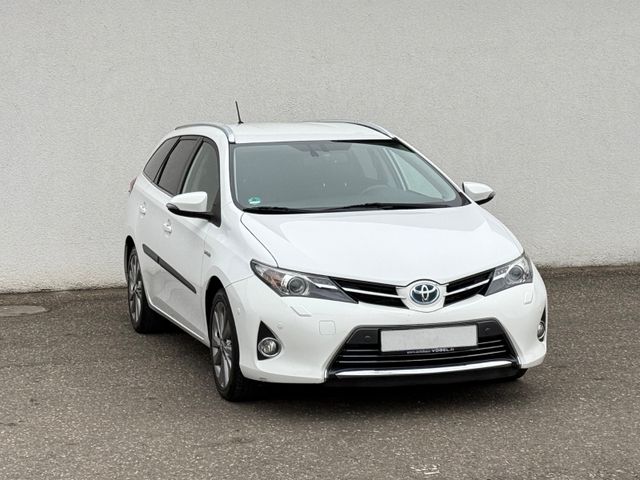 Toyota Auris Touring Sports Hybrid Executive