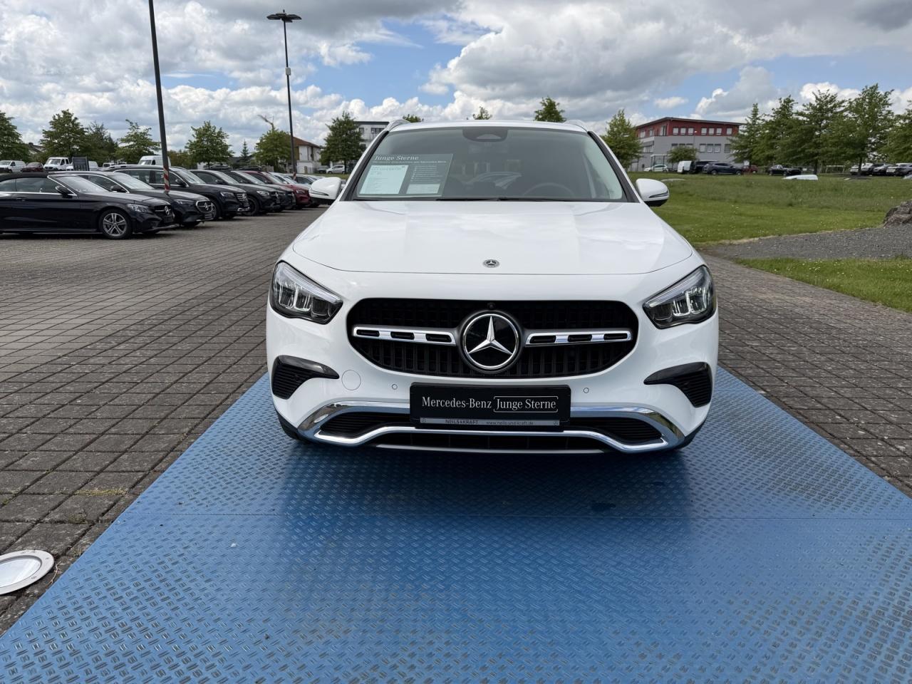 Mercedes-Benz GLA 220d 4M PROGRESSIVE+FAHRASSIST+TOTW+360+KAM
